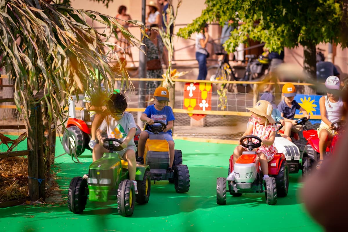 Fête Paysanne Houssen 2023 Parcours Tracteurs pédales activités enfants